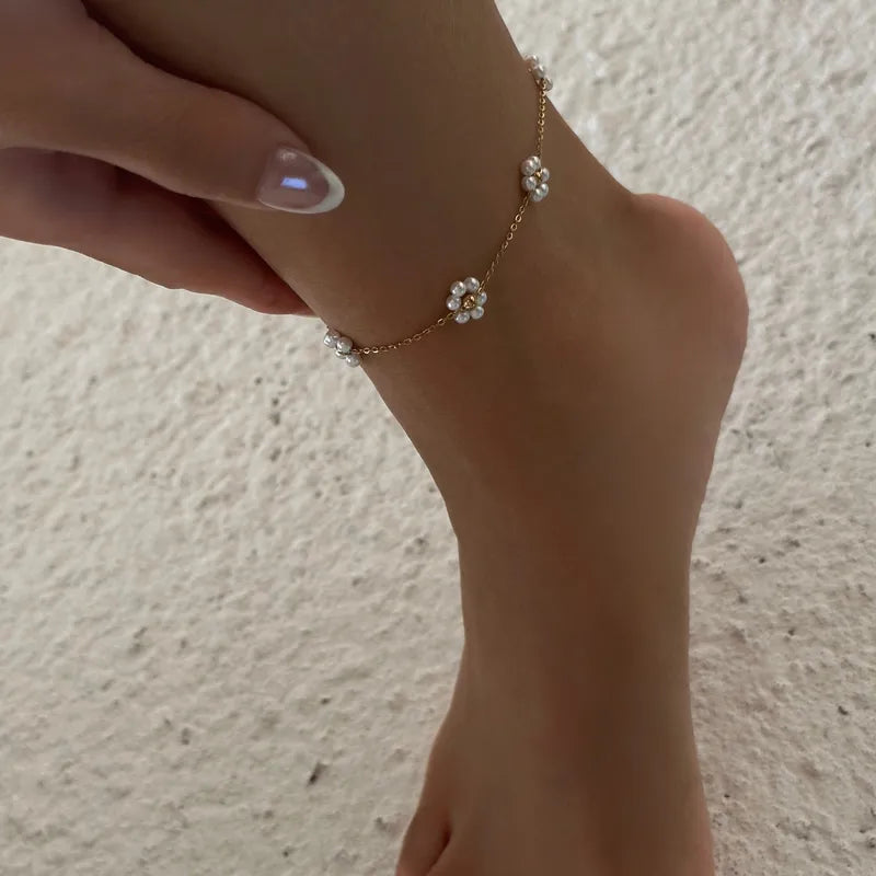 Floral Elegance Anklet